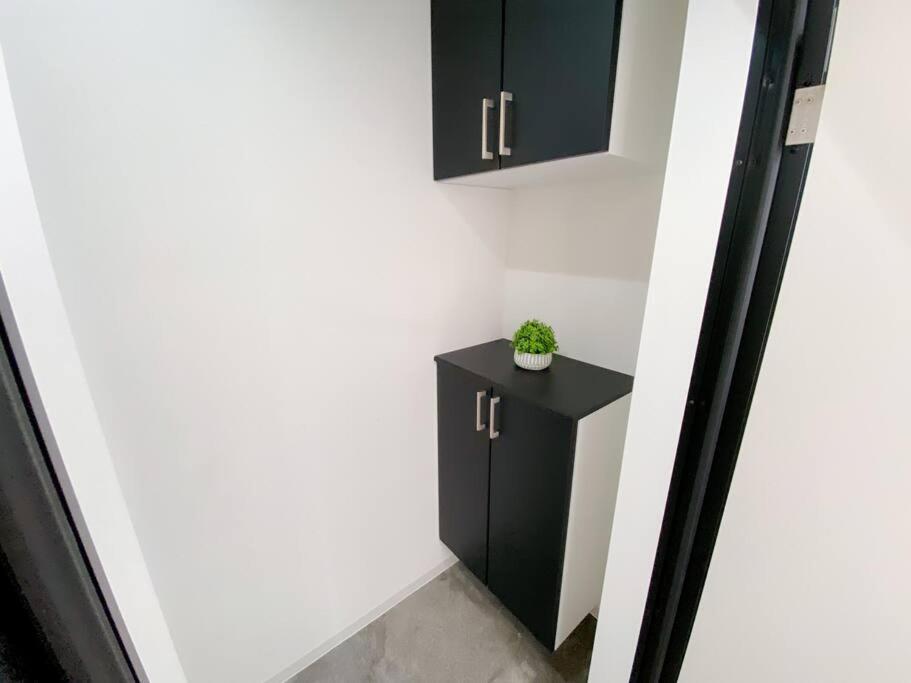 Residential Hotel Glitter Usjまで1駅5分 Osaka Room photo