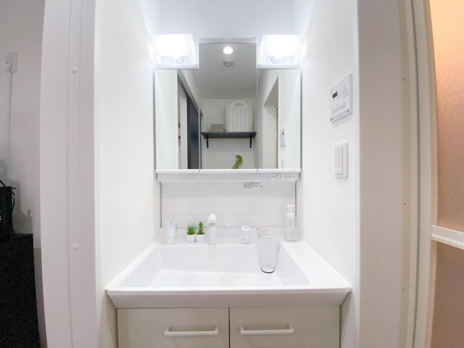 Residential Hotel Glitter Usjまで1駅5分 Osaka Room photo
